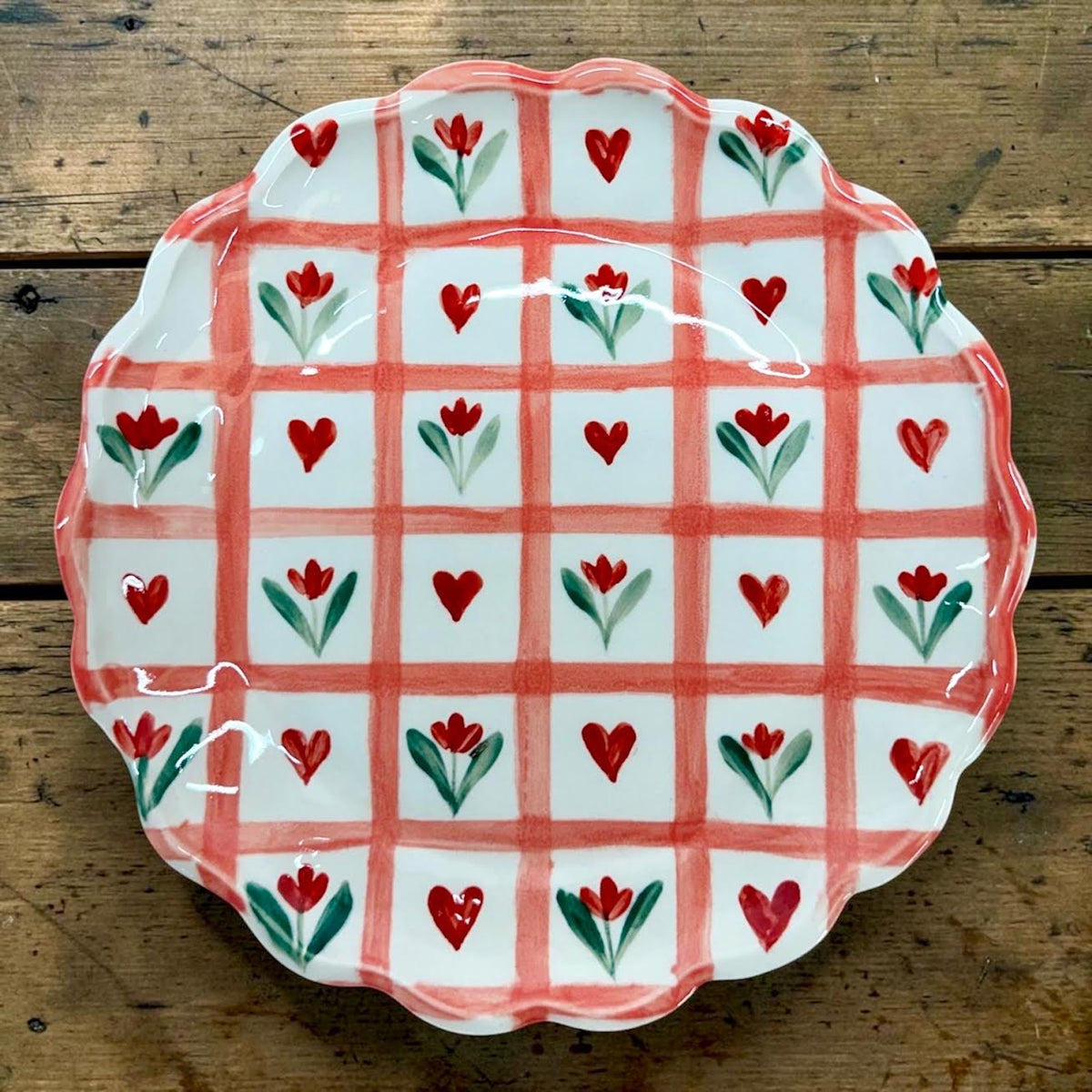 Medium Plate- Checkered Tulip